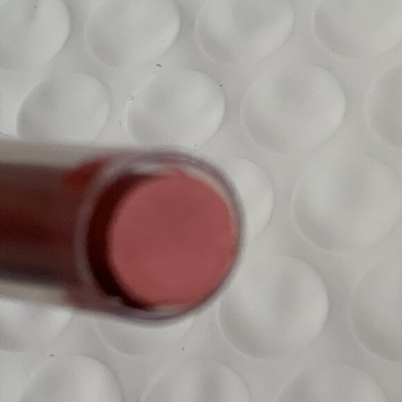 Almay Hydracolor Lipstick w/ SPF 15 Garnet 595 NEW Full Size - Picture 1 of 5